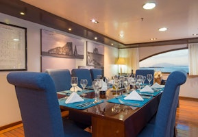 Haugan Cruises MC Ocean Spray