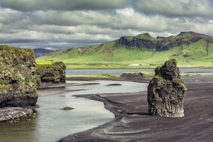 Europa Island schwarzer Strand