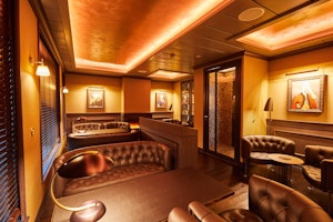 Hapaq LLoyd Cruises HANSEATIC inspiration
