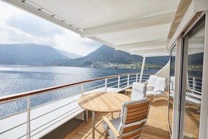 Hapaq LLoyd Cruises HANSEATIC Nature