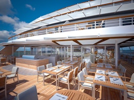 Hapaq LLoyd Cruises HANSEATIC Nature
