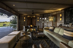 Little Mombo Mombo_04-18-202