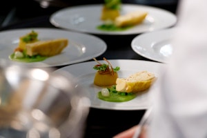 Speisen auf der Le Lyrial