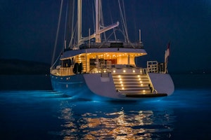 Lady Gita LG platform (4)