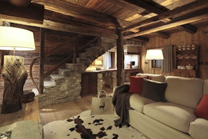 Cross Alpina 11 (5616 x 3744)