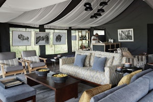 Sanctuary Kichakani Serengeti Camp SR002258