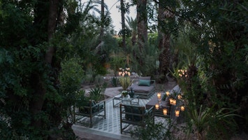 Marokko Marrakesch Jnane Tamsna Salmia House Jnane-Tamsna-garden-sitting-room-ca