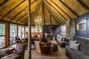 Serra Cafema Lodge Lobby